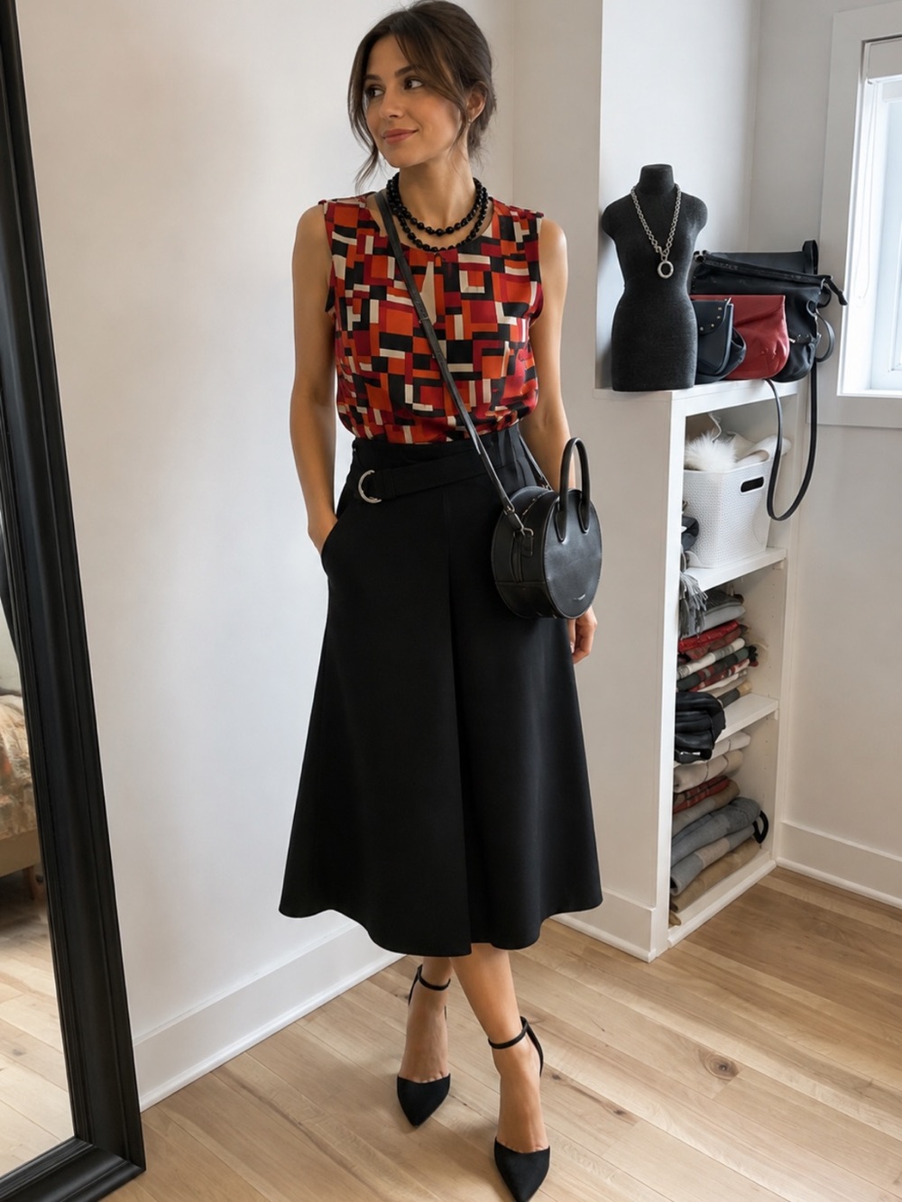 **Bundle of 2**Banana Republic Black Culotte with a geometric Top❤️S